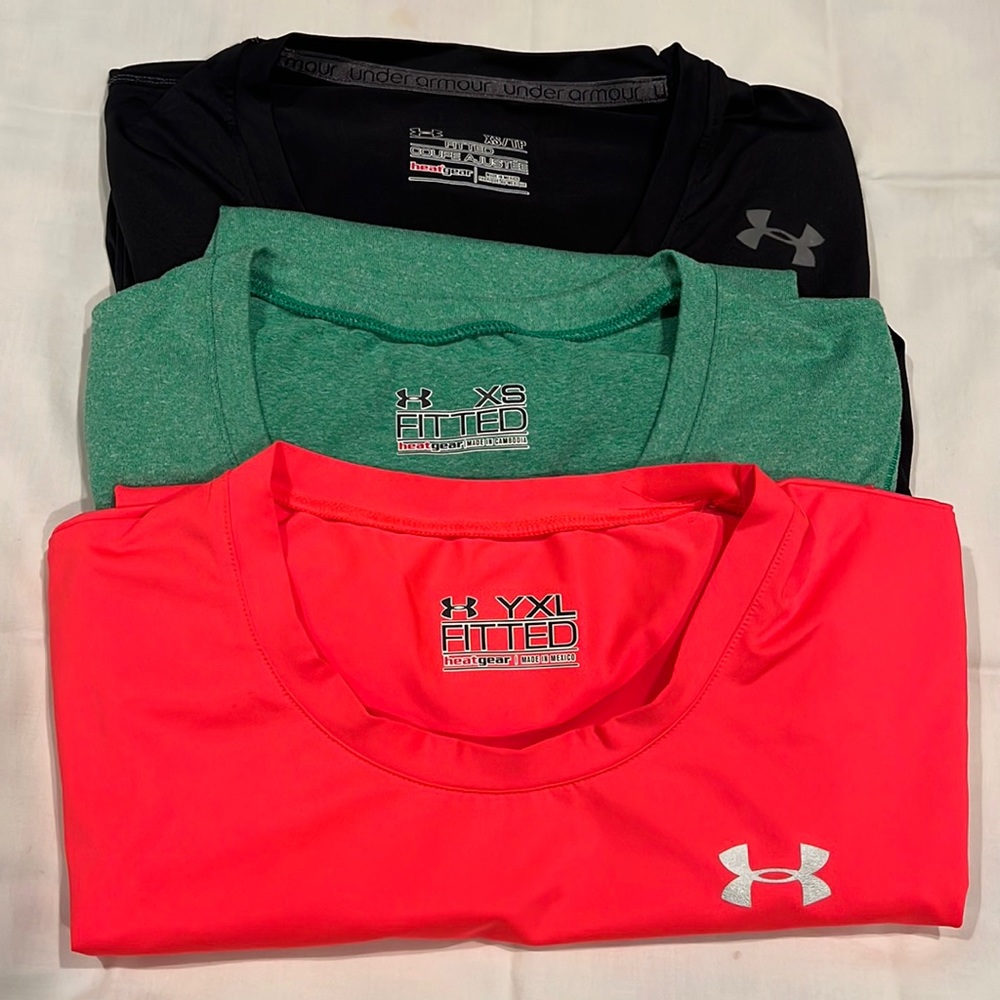 3 Under Armour fitted tees